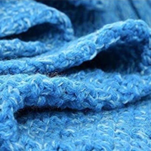 NWT Crochet Mermaid Tail Blanket | Adult Size - Picture 5 of 5